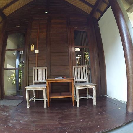 Drupadi Bungalows Gili Trawangan Buitenkant foto
